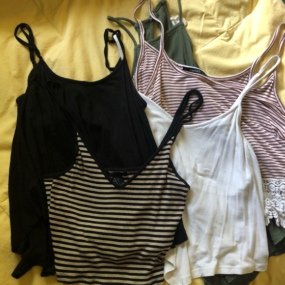 American Eagle Outfitters Tops - Bundle of 5 tanks!!! Some crop tanks / some not
